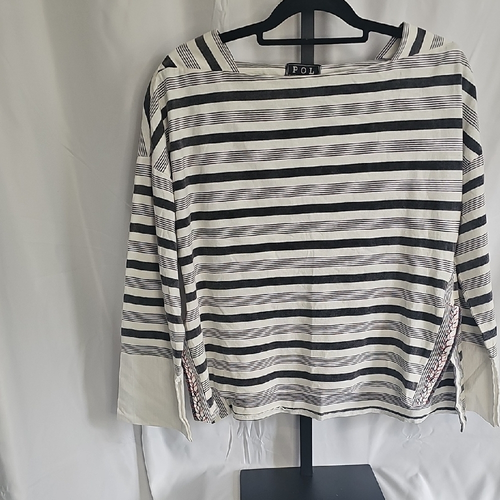 POL Black and White Relaxed Sailor Collar Top